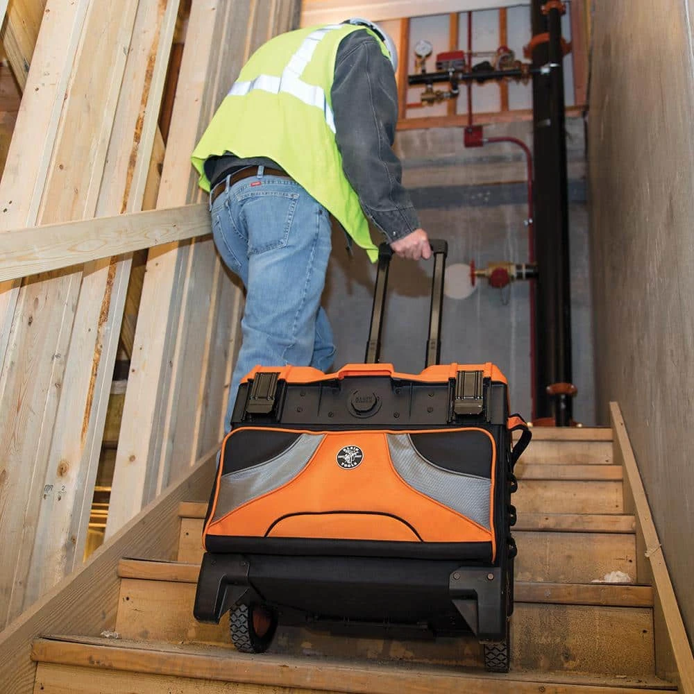 Klein Tools Tradesman Pro Tool Master Rolling Tool Bag, 19 Pockets, 22-Inch 6 Klein Tools Tradesman Pro Tool Master Rolling Tool Bag, 19 Pockets, 22-Inch - Image 4