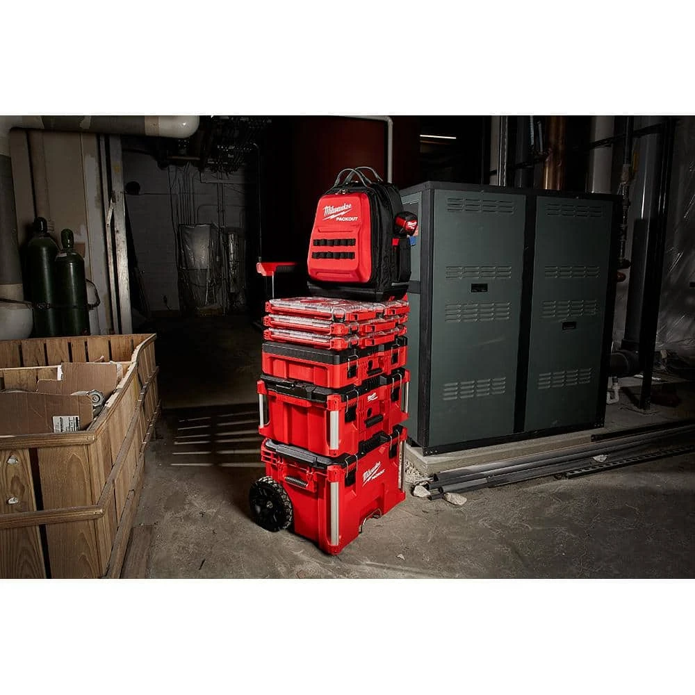 Milwaukee 15 in. PACKOUT Backpack with Tool Bag 14 Milwaukee 15 in. PACKOUT Backpack with Tool Bag - Image 12