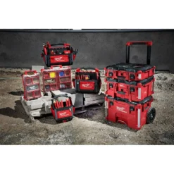 Milwaukee PACKOUT Tote With Hand Tool Set (10-Piece ) -Gripstor Sales Store red milwaukee modular tool storage systems 48 22 8310 48 22 2706 48 22 6331 31 1000