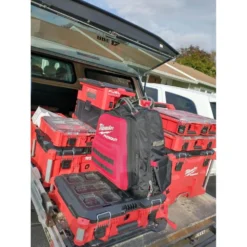 Milwaukee PACKOUT 22 in. Medium Red Tool Box with 75 lbs. Weight Capacity -Gripstor Sales Store red milwaukee modular tool storage systems 48 22 8424 77 1000